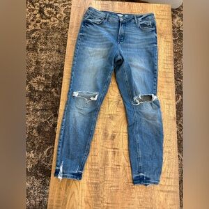 Old Navy Women’s Blue Distressed Skinny Jeans